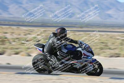 media/Oct-26-2025-Race Pace (Sun) [[c1447ca738]]/Verified/1-Turn 9 Inside (930am)/